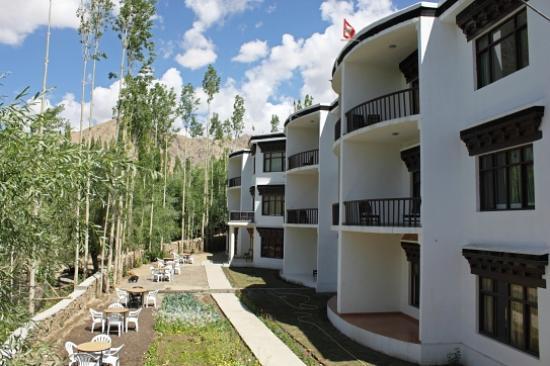 Reenam Hotel